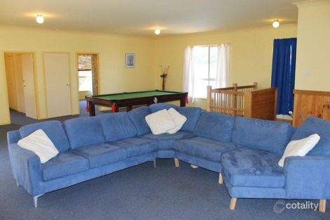 Property photo of 70 Bayview Drive Cowes VIC 3922