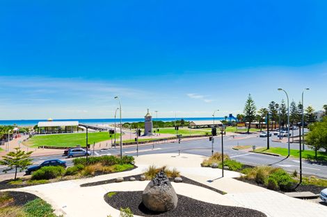 Property photo of 21 Semaphore Road Semaphore SA 5019