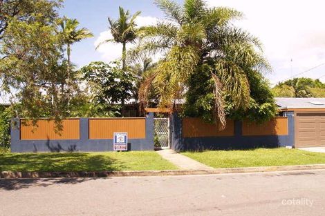 9 Poinciana Cres, Bundall, QLD 4217