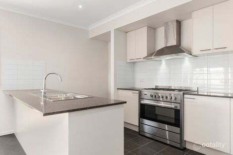 Property photo of 20 Marylebone Circuit Strathfieldsaye VIC 3551