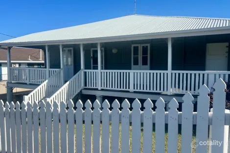 40 Roseberry St, Gladstone Central, QLD 4680