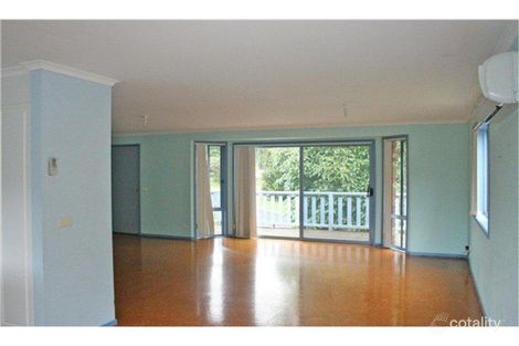 Property photo of 19 Kennedy Crescent Denhams Beach NSW 2536