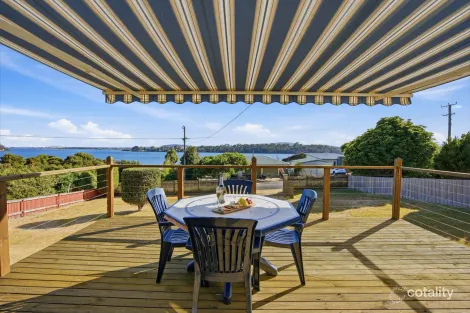Property photo of 140 Sunset Boulevard Clarence Point TAS 7270