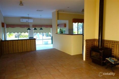 Property photo of 566 Rowley Road Oakford WA 6121