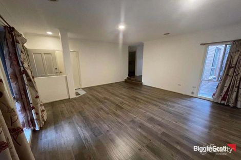 Property photo of 3 Colley Grove Glen Waverley VIC 3150