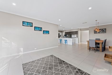 Property photo of 1 South Quarter Drive Loganlea QLD 4131