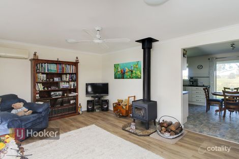Property photo of 37 Giles Street Wiseleigh VIC 3885