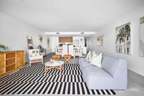 Property photo of 24/15 Dutton Street Coolangatta QLD 4225