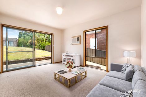 Property photo of 31 Kuranda Crescent Kotara NSW 2289