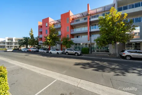 Property photo of 22 Lakeside Close Mawson Lakes SA 5095