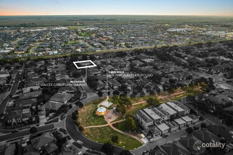 Property photo of 12 Mallee Circuit Pakenham VIC 3810