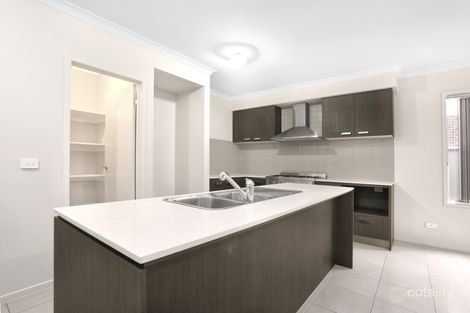 Property photo of 18 Elsey Crescent Tarneit VIC 3029