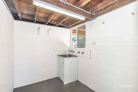 Property photo of 14 Faust Court Aitkenvale QLD 4814
