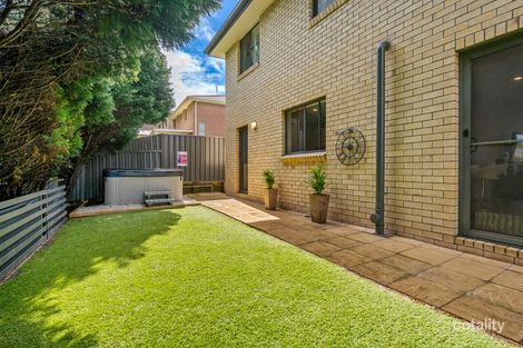 Property photo of 15 Harmony Crescent Mount Hutton NSW 2290