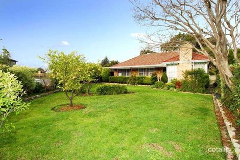 2 Chesterville Dr, Bentleigh East, VIC 3165