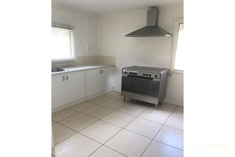 69a Greentrees Ave, Kenmore Hills, QLD 4069