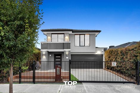 37 Bernardins St, Clyde North, VIC 3978