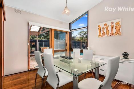 Property photo of 9 St Cuthberts Avenue Dingley Village VIC 3172