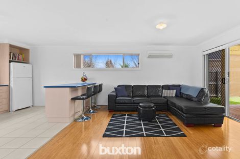 Property photo of 28 Carstairs Close Grovedale VIC 3216