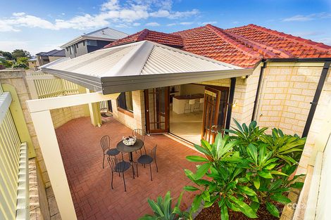 Property photo of 145A Holbeck Street Doubleview WA 6018