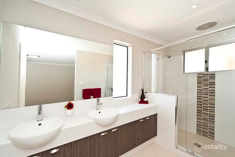 Property photo of 119 Litchfield Circle Wandi WA 6167