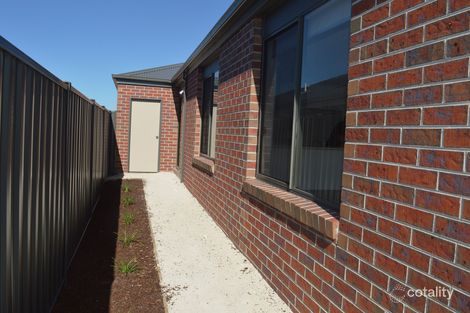 Property photo of 10 Otto Street Cranbourne East VIC 3977