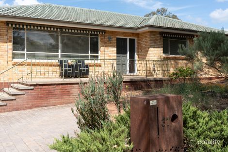 Property photo of 37 Skinner Street Cook ACT 2614