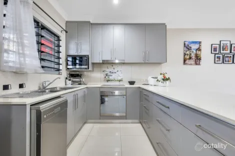 Property photo of 2/8 Guider Court Johnston NT 0832