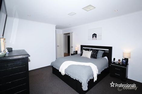 Property photo of 25 Brigalow Bend Ellenbrook WA 6069