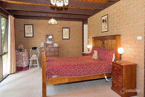 Property photo of 16 Old Warburton Highway Seville East VIC 3139