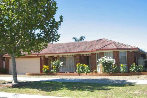 50 Tasman Cres, Taylors Lakes, VIC 3038