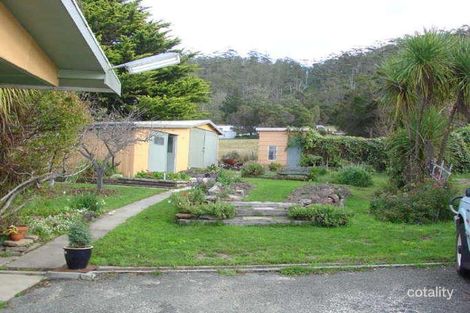 Property photo of 122 Tasman Highway Bicheno TAS 7215