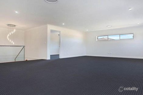 Property photo of 11 Woodside Avenue West Hoxton NSW 2171