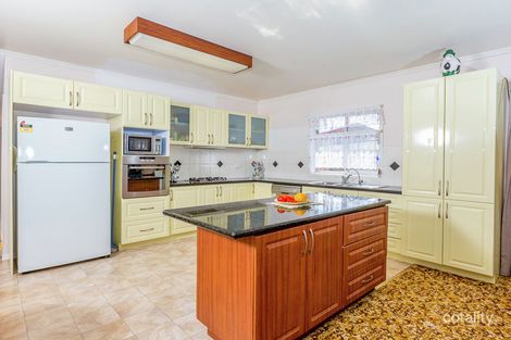 Property photo of 19 Mott Crescent Rockville QLD 4350