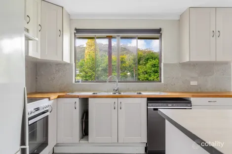 Property photo of 9 Eugenia Place Maloneys Beach NSW 2536