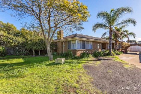 6 RUTH CT, MELTON SOUTH, VIC 3338