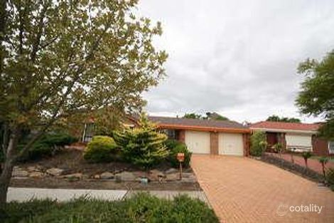 4 Quailo Ave, Hallett Cove, SA 5158