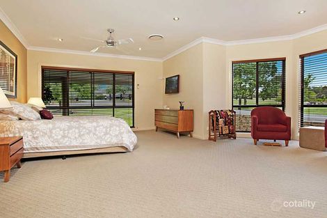 Property photo of 2 Cascade Close Louth Park NSW 2320