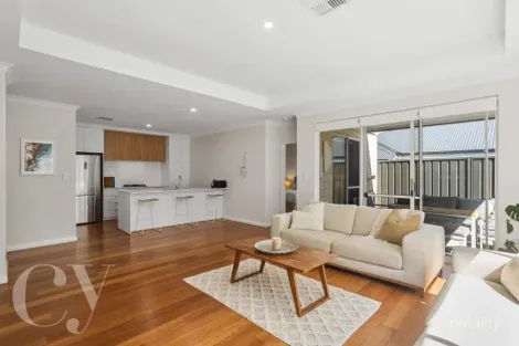 Property photo of 3B Windsor Place Kallaroo WA 6025