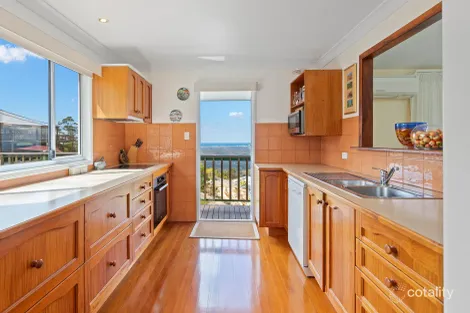 Property photo of 11 Witherby Crescent Tamborine Mountain QLD 4272