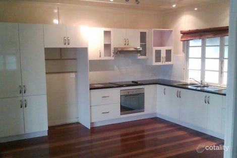 Property photo of 122 Jacaranda Street North Booval QLD 4304