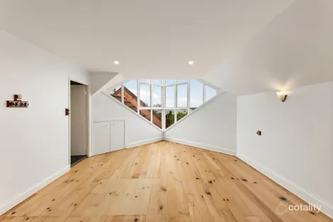 Property photo of 15 Hillside Crescent Hamilton QLD 4007