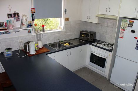 Property photo of 1 Hebb Court Colac VIC 3250