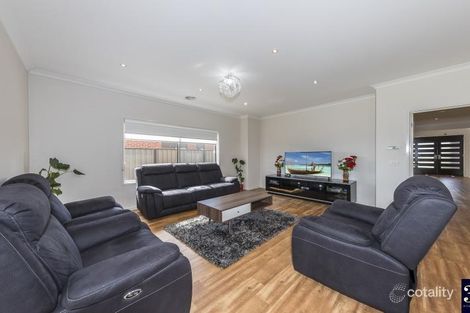 Property photo of 9 Tribute Road Craigieburn VIC 3064