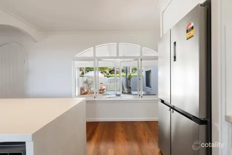 Property photo of 12 Peter Street Banora Point NSW 2486