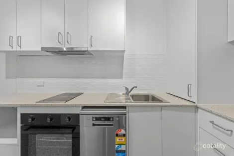Property photo of 2/5 Westerham Street Taringa QLD 4068