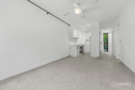 Property photo of 2/5 Westerham Street Taringa QLD 4068