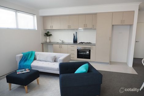 6/11 Debenham St, Thornlie, WA 6108