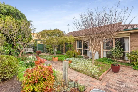 3/3 Kuranga Ct, Mornington, VIC 3931