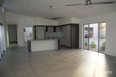 Property photo of 1/7 Greygum Court Mooloolaba QLD 4557
